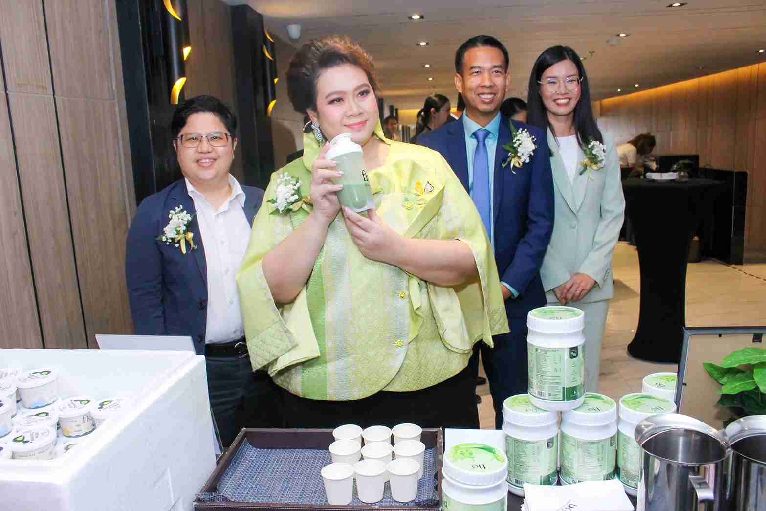 “โฟล วูล์ฟเฟีย” ประกาศความสำเร็จพัฒนา “ผำ” เปิดตัวนวัตกรรมและผลิตภัณฑ์สู่ superfood สุดยอดอาหารแห่งอนาคต “โฟล วูล์ฟเฟีย” ประกาศความสำเร็จพัฒนา “ผำ” เปิดตัวนวัตกรรมและผลิตภัณฑ์สู่ superfood สุดยอดอาหารแห่งอนาคต