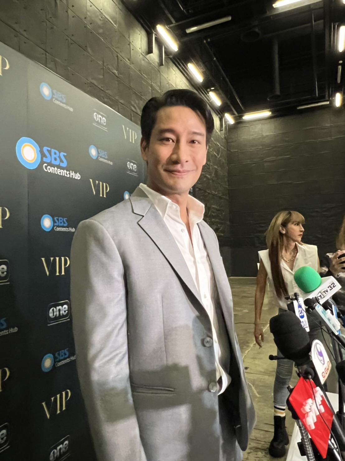 ป้อง ณวัฒน์ ยืนยันสถานะ แซมมี่ เป็นน้องสาว ไม่ติดถ้าแฟน ๆ จะจับจิ้น