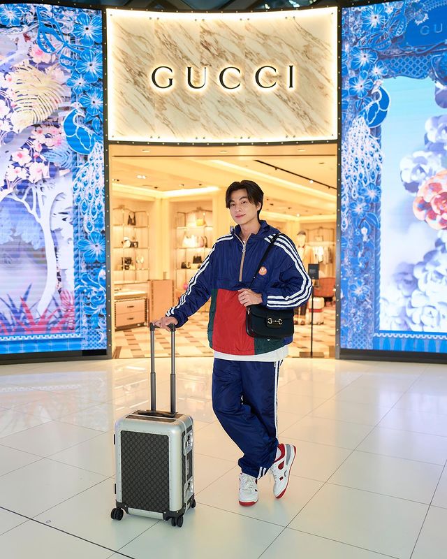พร้อมลุย!! ‘กลัฟ คณาวุฒิ’ หม่ำหมูย่างเกาหลีเติมพลัง ก่อนชมแฟชั่นโชว์ GUCCI ที่กรุงโซล 16 พ.ค.นี้