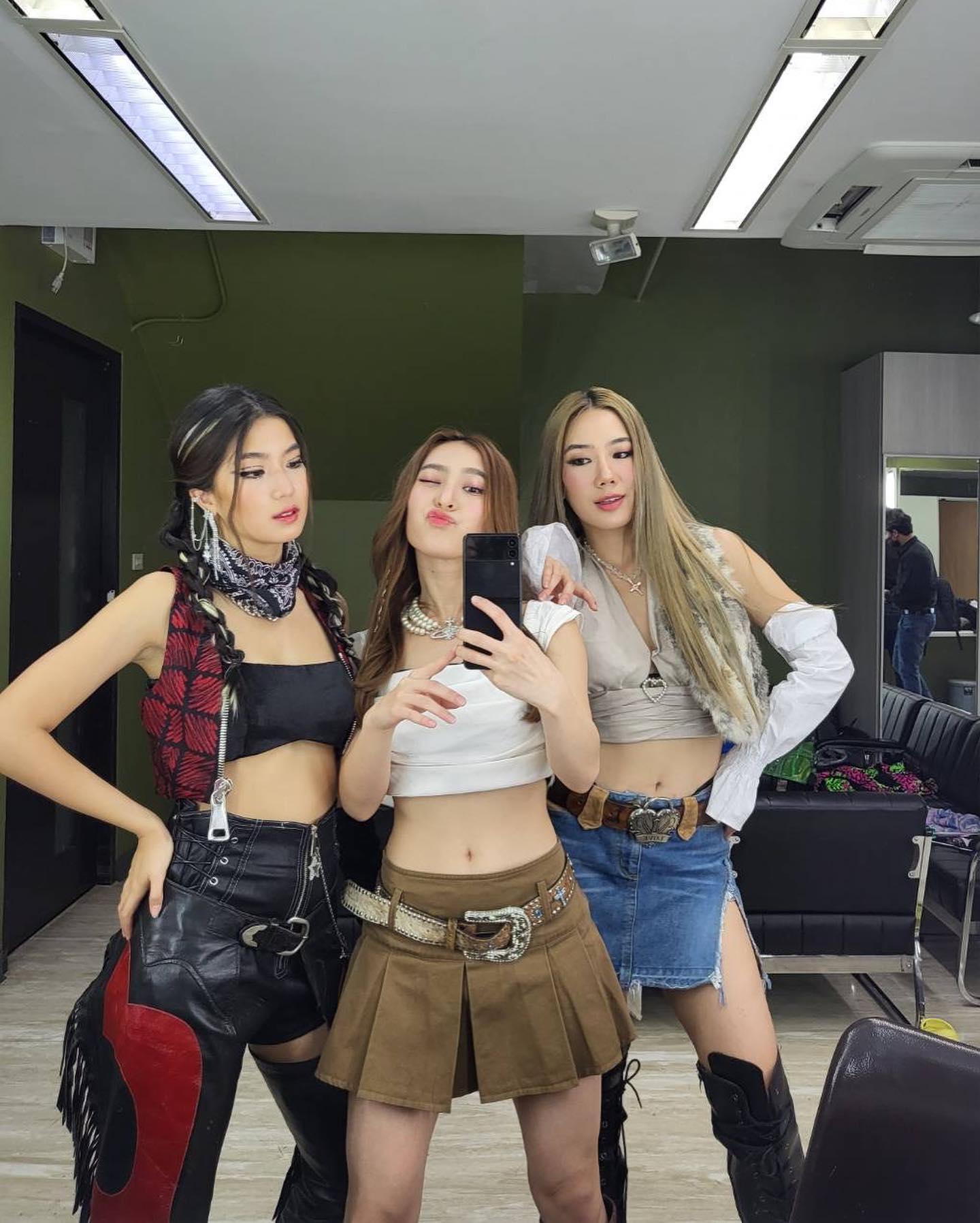 เจ้าสาวคนต่อไป!  นัตตี้ ถูกแฟนหนุ่มเซอร์ไพรส์ขอแต่งงาน