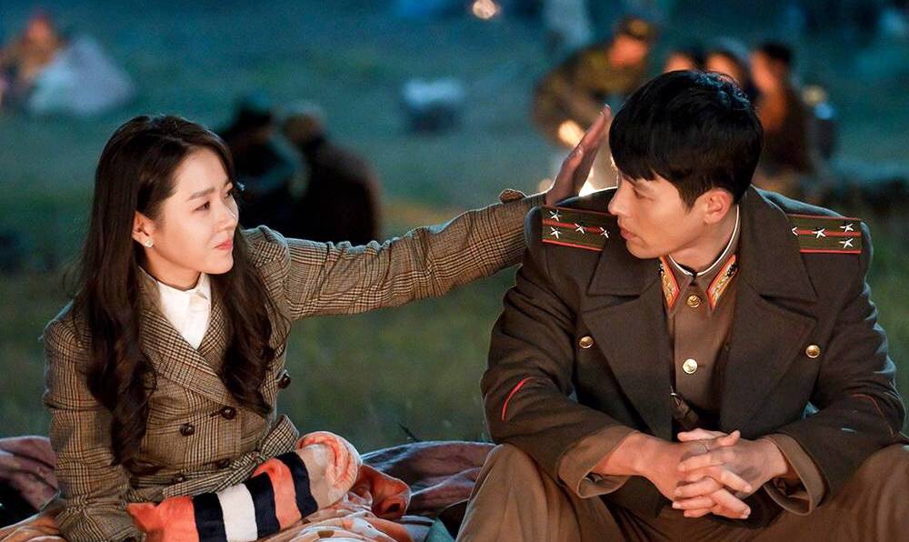 ค่ายหนังในเกาหลีและอเมริกาวางแผนนำซีรีส์ Crash Landing on You ไปรีเมคใหม่