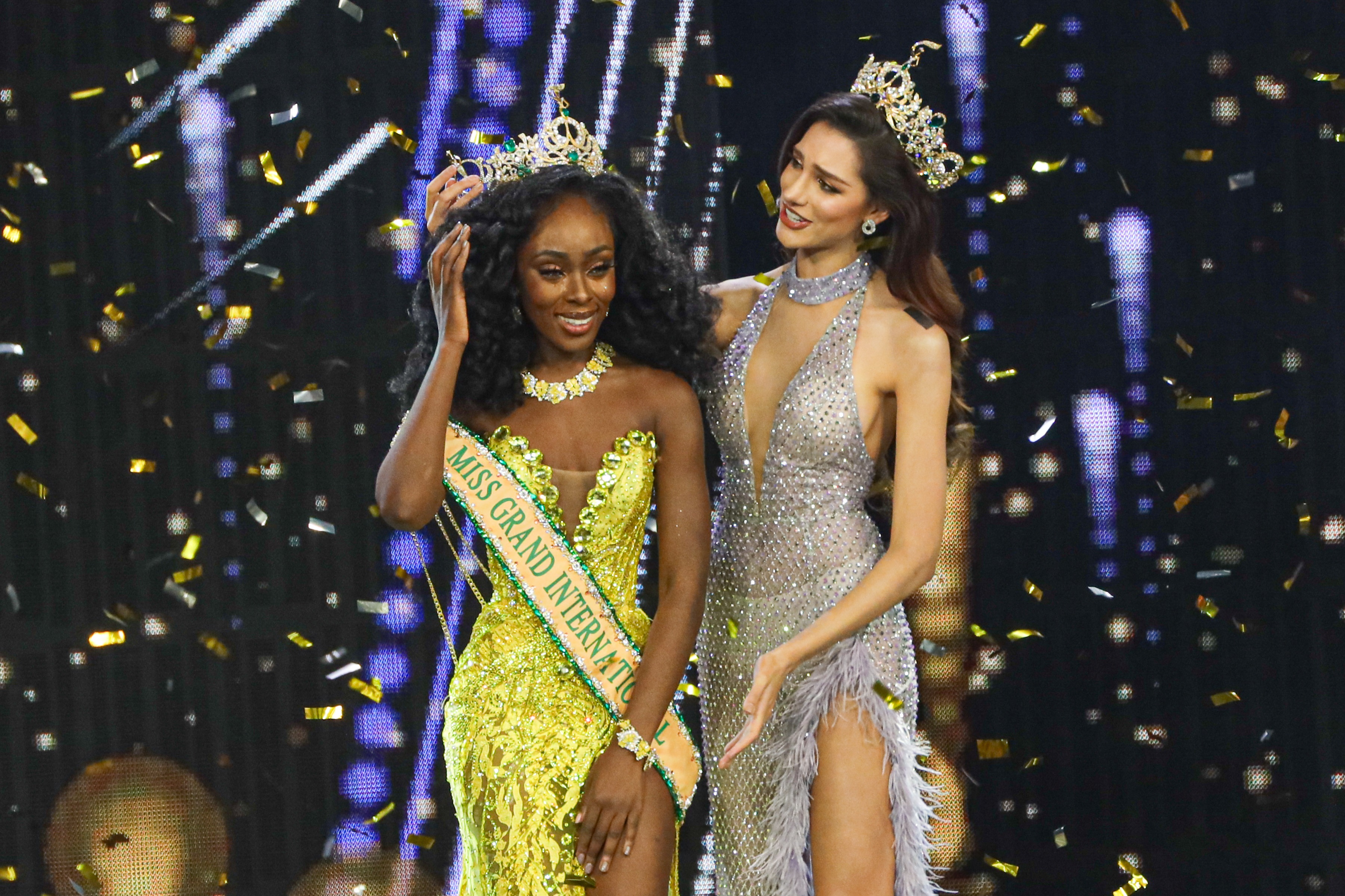 อัลเบน่า แอพเพีย สาวงามสหรัฐอเมริกา คว้ามงกุฎมิสแกรนด์อินเตอร์เนชั่นแนล 2020 อัลเบน่า แอพเพีย สาวงามสหรัฐอเมริกา คว้ามงกุฎมิสแกรนด์อินเตอร์เนชั่นแนล 2020