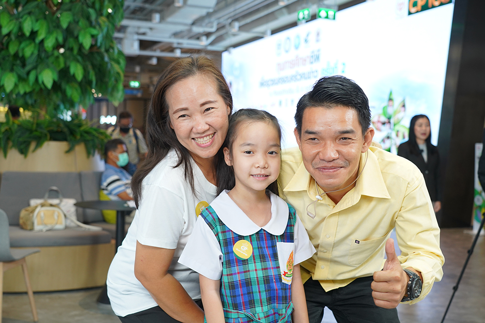 4 สมาคมองค์กรสื่อ จับมือ เครือซีพีมอบทุนการศึกษา “ซีพีเพื่อยุวชนครอบครัวคนข่าว” ต่อเนื่องปีที่ 2