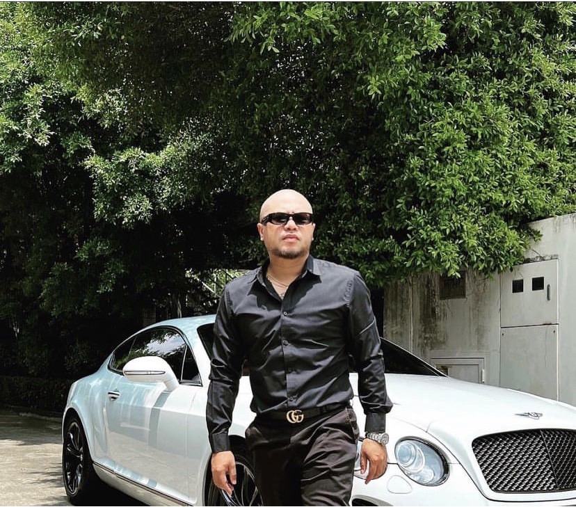 นอนรออยู่ดีๆ ตุ๊กกี้ เจอเซอร์ไพรส์จากผู้หญิงอื่นมาขึ้นรถ นอนรออยู่ดีๆ ตุ๊กกี้ เจอเซอร์ไพรส์จากผู้หญิงอื่นมาขึ้นรถ