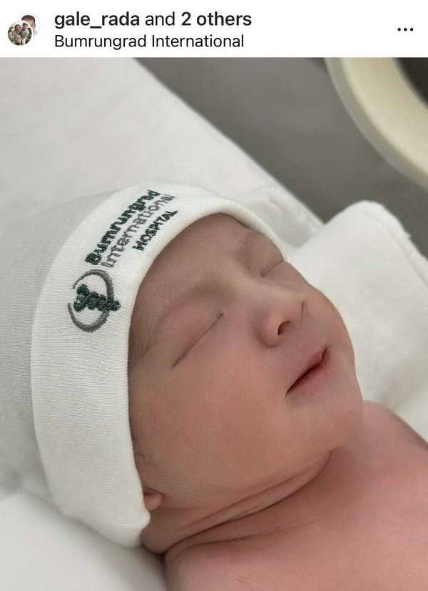 เกล รดา คลอดลูกชายคนที่ 2 สุดน่ารักน่าชัง แมน การิน เฝ้าให้กำลังใจไม่ห่าง เกล รดา คลอดลูกชายคนที่ 2 สุดน่ารักน่าชัง แมน การิน เฝ้าให้กำลังใจไม่ห่าง