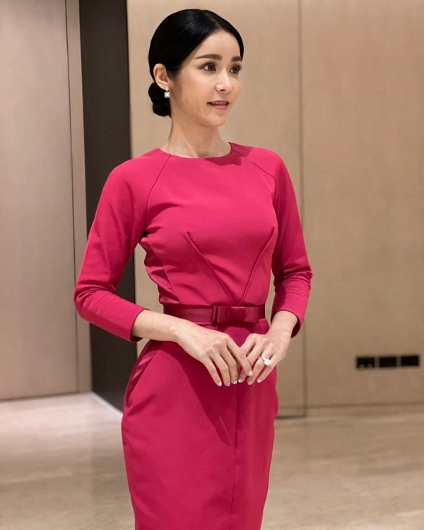 “นุ๊ก สุทธิดา” โพสต์ขอโทษหลังหายหน้าเกือบครึ่งเดือน (มีคลิป) “นุ๊ก สุทธิดา” โพสต์ขอโทษหลังหายหน้าเกือบครึ่งเดือน (มีคลิป)