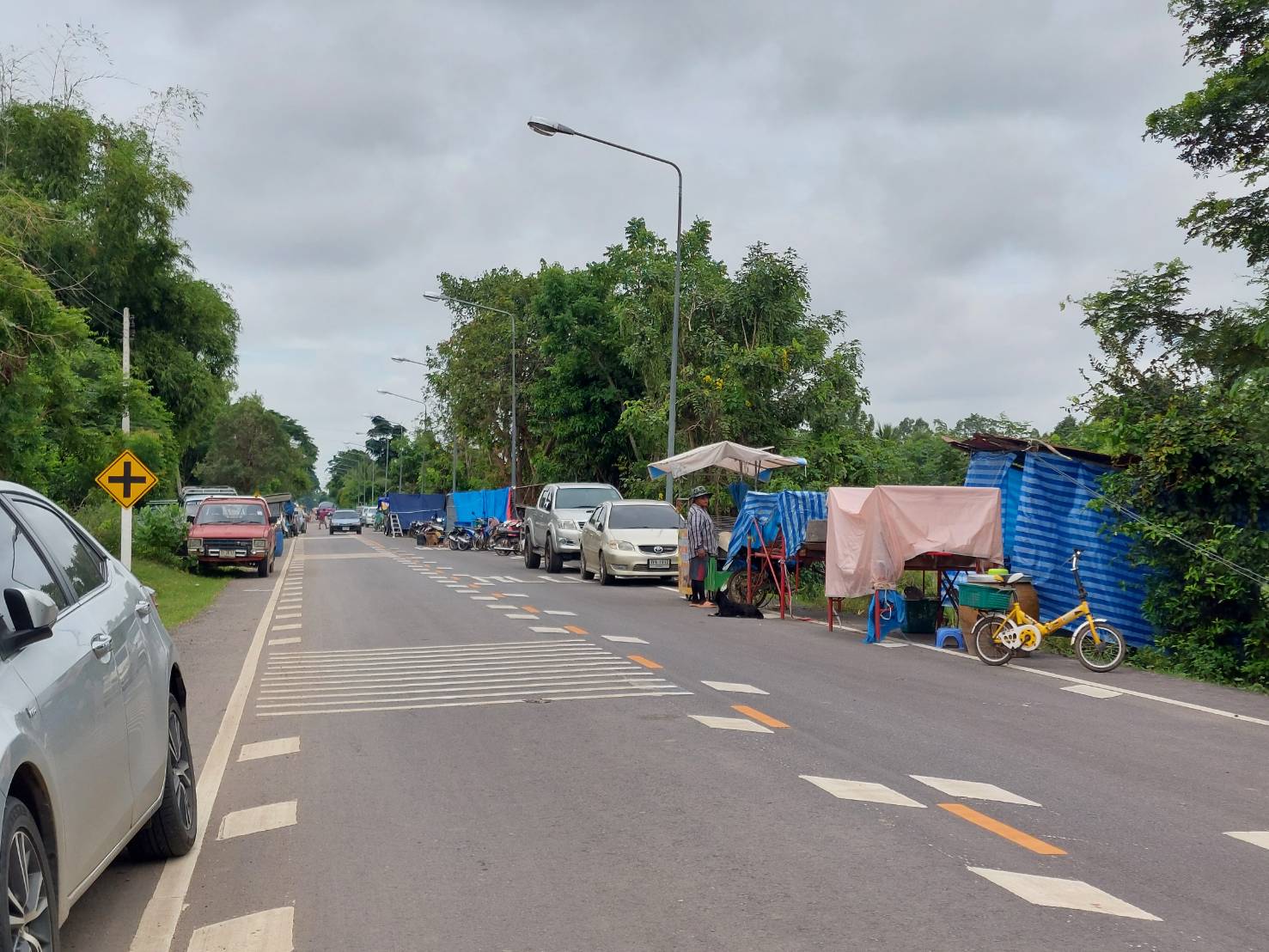 เขื่อนเจ้าพระยา ระบายน้ำเพิ่ม! ชาวชัยนาทน้ำท่วมบางจุดสูงกว่า 1 เมตรแล้ว