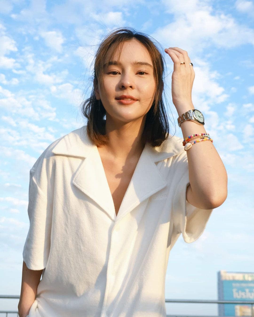 “ออม สุชาร์” เครียดหนักเจอฉากต้องเป็นคนเมา (มีคลิป) “ออม สุชาร์” เครียดหนักเจอฉากต้องเป็นคนเมา (มีคลิป)