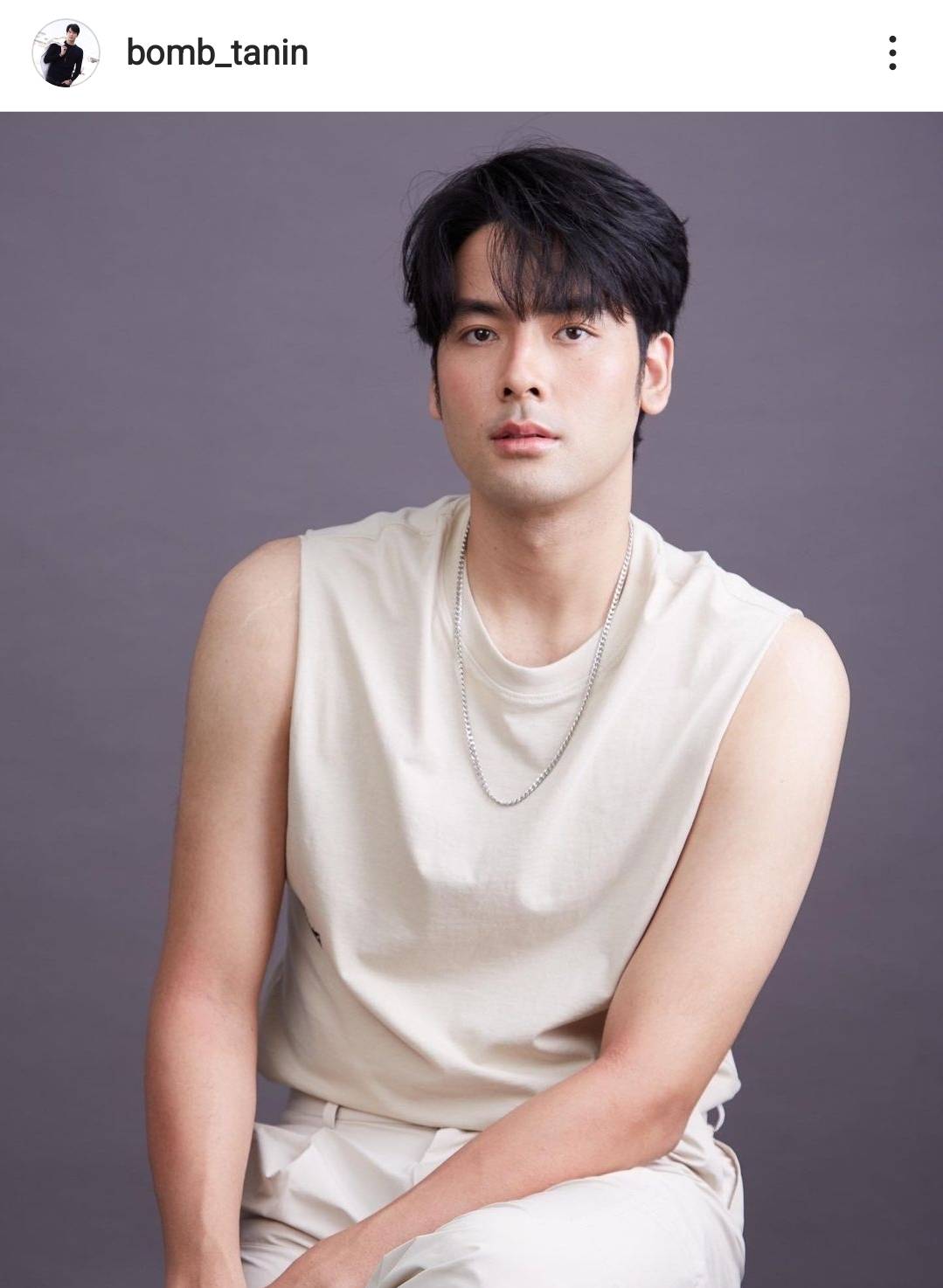 แฟนๆส่งกำลังใจ บอม ธนิน เข้าผ่าตัดข้อเท้าซ้าย 