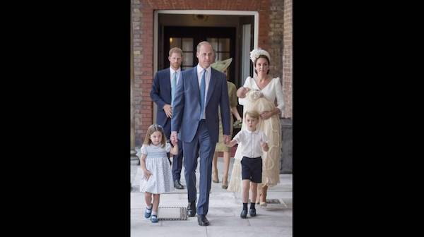 ‘เจ้าชายวิลเลียม - เคท’ ฉลองเสกสมรสครบ 10 ปี รักหวานแน่นแฟ้นไม่เปลี่ยน ‘เจ้าชายวิลเลียม - เคท’ ฉลองเสกสมรสครบ 10 ปี รักหวานแน่นแฟ้นไม่เปลี่ยน