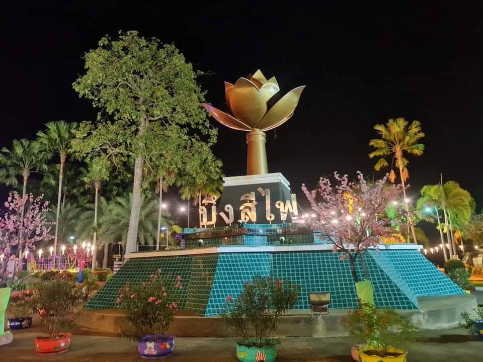 ลอยกระทง 2565 พิจิตรจัดใหญ่ เนรมิตบึงสีไฟ ภายใต้งาน ยลแสงจันทร์ คืนวันเพ็ญ ลอยกระทง 2565 พิจิตรจัดใหญ่ เนรมิตบึงสีไฟ ภายใต้งาน ยลแสงจันทร์ คืนวันเพ็ญ