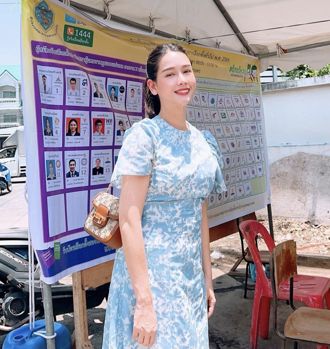 เลือกตั้ง 2566 ประมวลภาพ คนบันเทิง ออกไปใช้สิทธิเลือกตั้งช่วงบ่าย