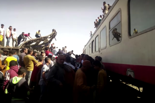 ชายนิรนามยกเบรกฉุกเฉินทำรถไฟชนกันในอียิปต์ดับ 32 ราย