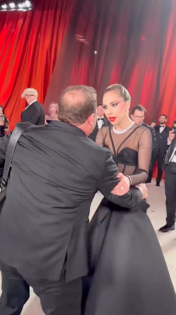 ออสการ์เรตติ้งกระฉูด!! ผู้ชมเฉลี่ย 18.7 ล้าน เพิ่มจากปีก่อน 12 เปอร์เซ็นต์ ออสการ์เรตติ้งกระฉูด!! ผู้ชมเฉลี่ย 18.7 ล้าน เพิ่มจากปีก่อน 12 เปอร์เซ็นต์