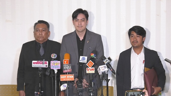 ฟิล์ม รัฐภูมิ สบายใจขึ้นหลังหอบหลักฐานพบ DSI โดนโยงคดี Forex-3D   (มีคลิป)