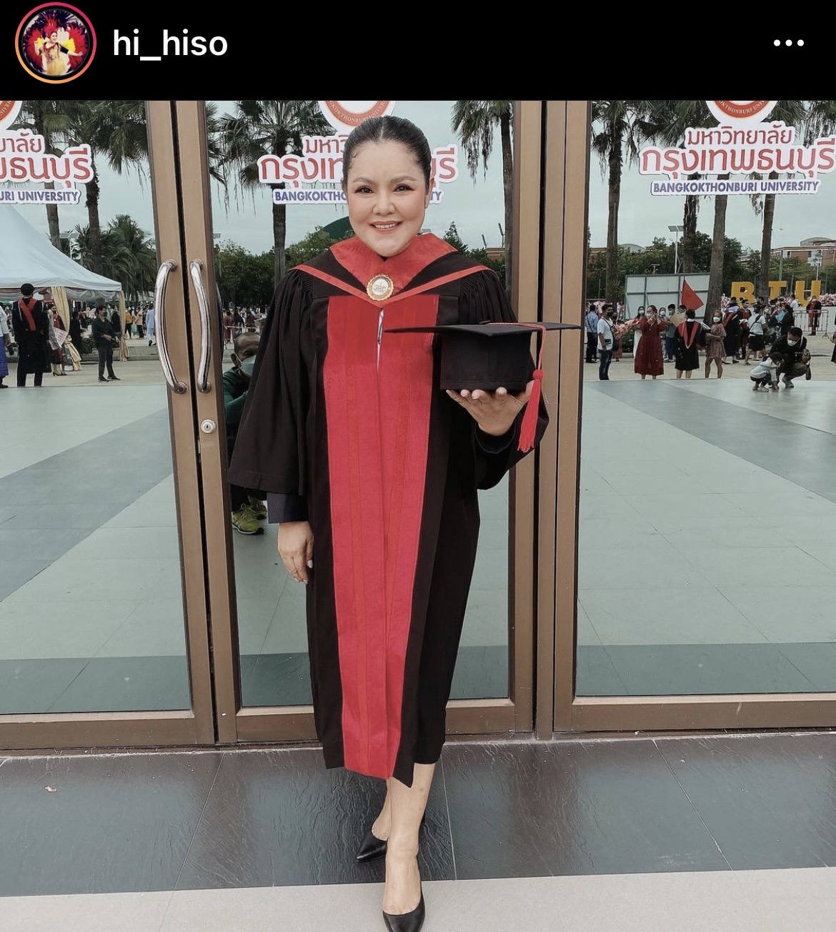 ฮาย อาภาพร บัณฑิตป้ายแดง กับความสำเร็จในวัย 53 ปี ฮาย อาภาพร บัณฑิตป้ายแดง กับความสำเร็จในวัย 53 ปี