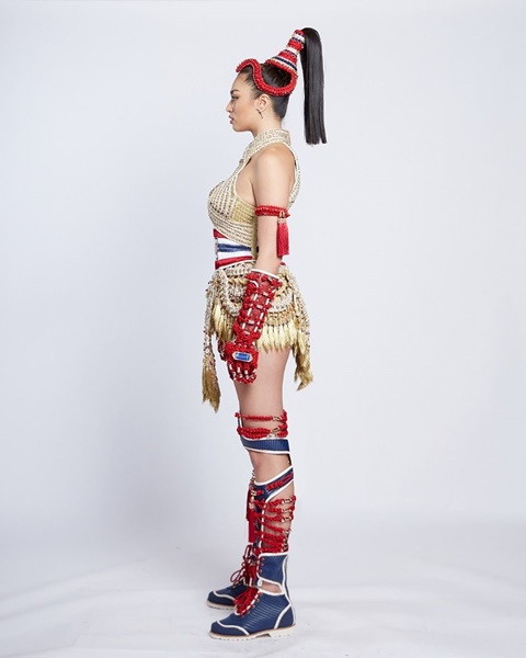 แอนชิลี กับโฉม นางคาด ชุดจริง สวมคว้ามงกุฎระดับโลกจากเวที “มิสยูนิเวิร์ส 2021” แอนชิลี กับโฉม นางคาด ชุดจริง สวมคว้ามงกุฎระดับโลกจากเวที “มิสยูนิเวิร์ส 2021”