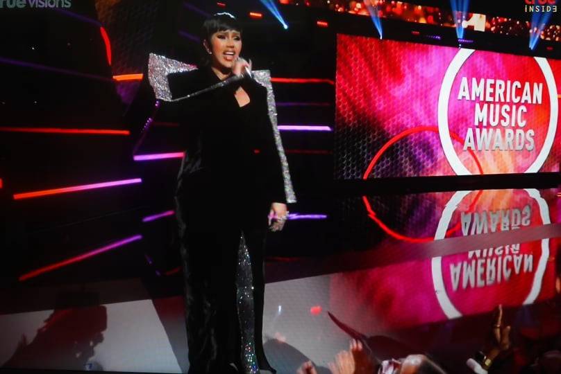 BTS กวาดเรียบครบ 3 สาขาที่ได้เข้าชิงเวที American Music Awards ปี 2021 BTS กวาดเรียบครบ 3 สาขาที่ได้เข้าชิงเวที American Music Awards ปี 2021