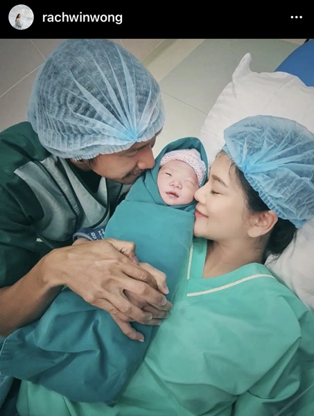 ส่องลีลาการกล่อมลูกของ พ่อตูน อาทิวราห์ ละมุนมาก...