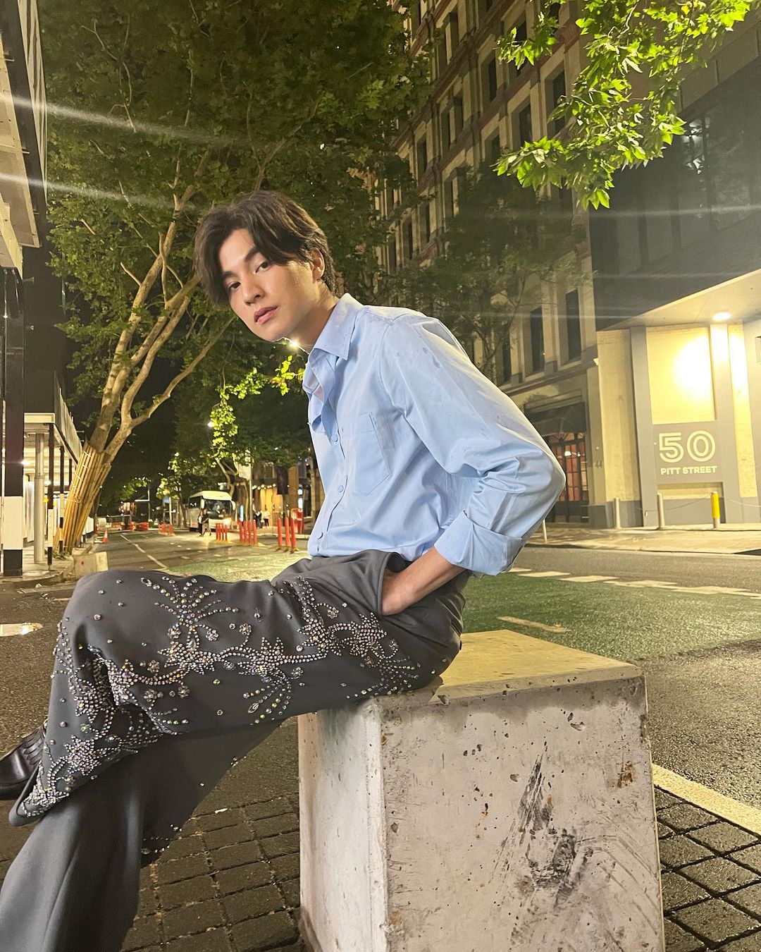 กลัฟ คณาวุฒิ สุดปลื้มภาพยนต์เรื่องแรกยอดทะลุ 100 ล้าน (มีคลิป)