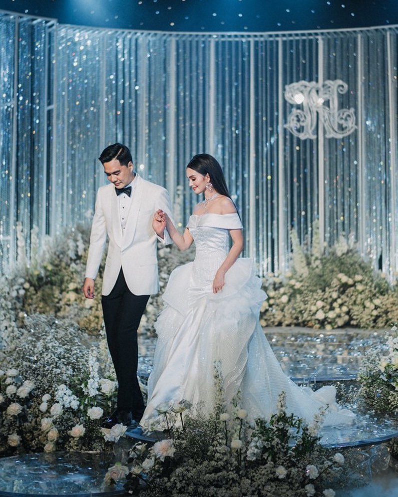 เคลลี่ ตอบชัดปิดฉากชีวิตคู่เลิกภรรยา นาย ชนุชตรา จริง จบรักต่างวัยอายุห่างกัน 22 ปี