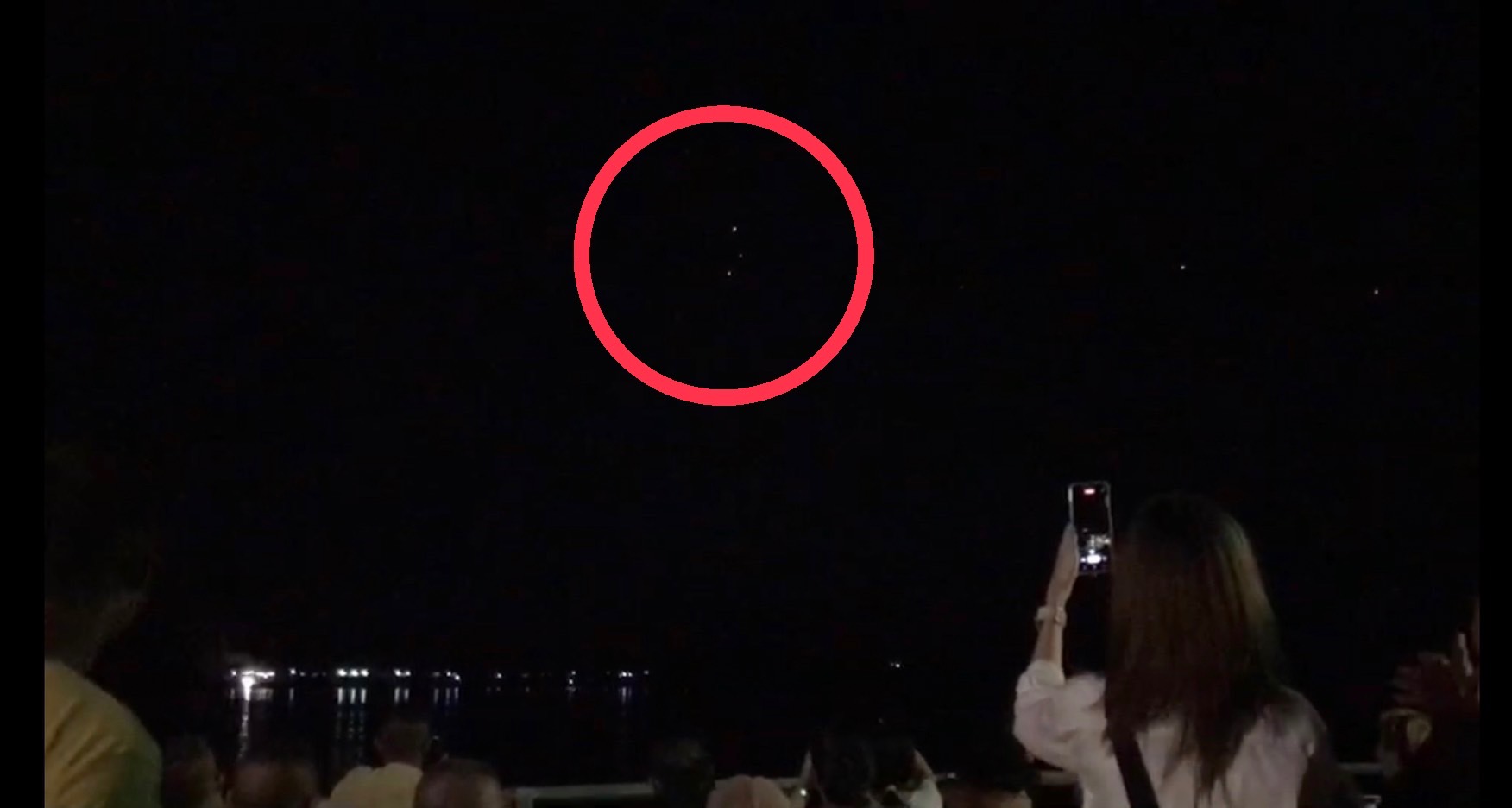 เปิดภาพ ‘บั้งไฟพญานาค 2565’ ริมโขงหนองคาย นทท.ไม่ผิดหวัง เปิดภาพ ‘บั้งไฟพญานาค 2565’ ริมโขงหนองคาย นทท.ไม่ผิดหวัง