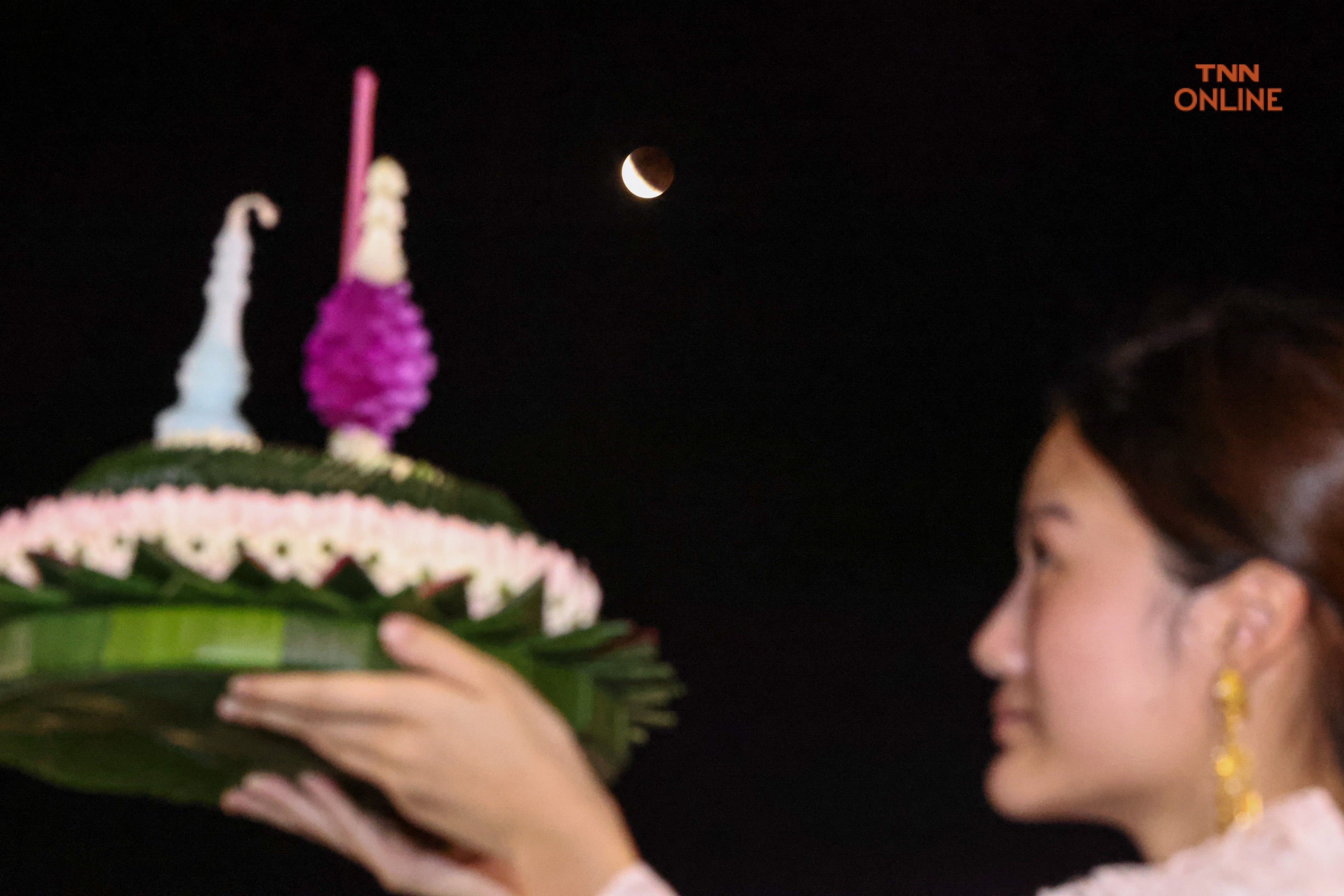 ตื่นตา “จันทรุปราคาเต็มดวง” คืนวันลอยกระทง ตื่นตา “จันทรุปราคาเต็มดวง” คืนวันลอยกระทง