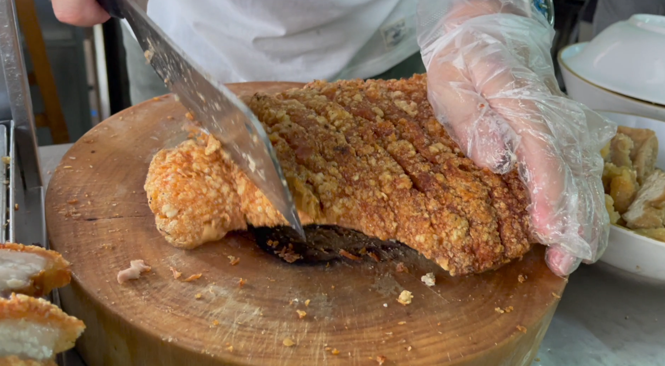 “ก๋วยจั๊บช้างม่อยตัดใหม่”เมืองเชียงใหม่ คว้ามิชลิน บิบ กูร์มองด์ “ก๋วยจั๊บช้างม่อยตัดใหม่”เมืองเชียงใหม่ คว้ามิชลิน บิบ กูร์มองด์