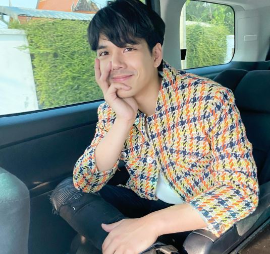 นิกกี้ ณฉัตร เปิดประวัติ-ชมผลงาน ล่าสุดทำไมถึงติดเทรนด์?