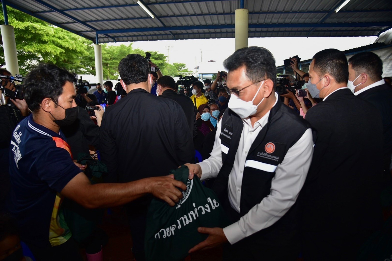 MEA ร่วมติดตาม มท.1 ลงพื้นที่ติดตามแก้ไขสถานการณ์น้ำท่วมเขตลาดกระบัง MEA ร่วมติดตาม มท.1 ลงพื้นที่ติดตามแก้ไขสถานการณ์น้ำท่วมเขตลาดกระบัง