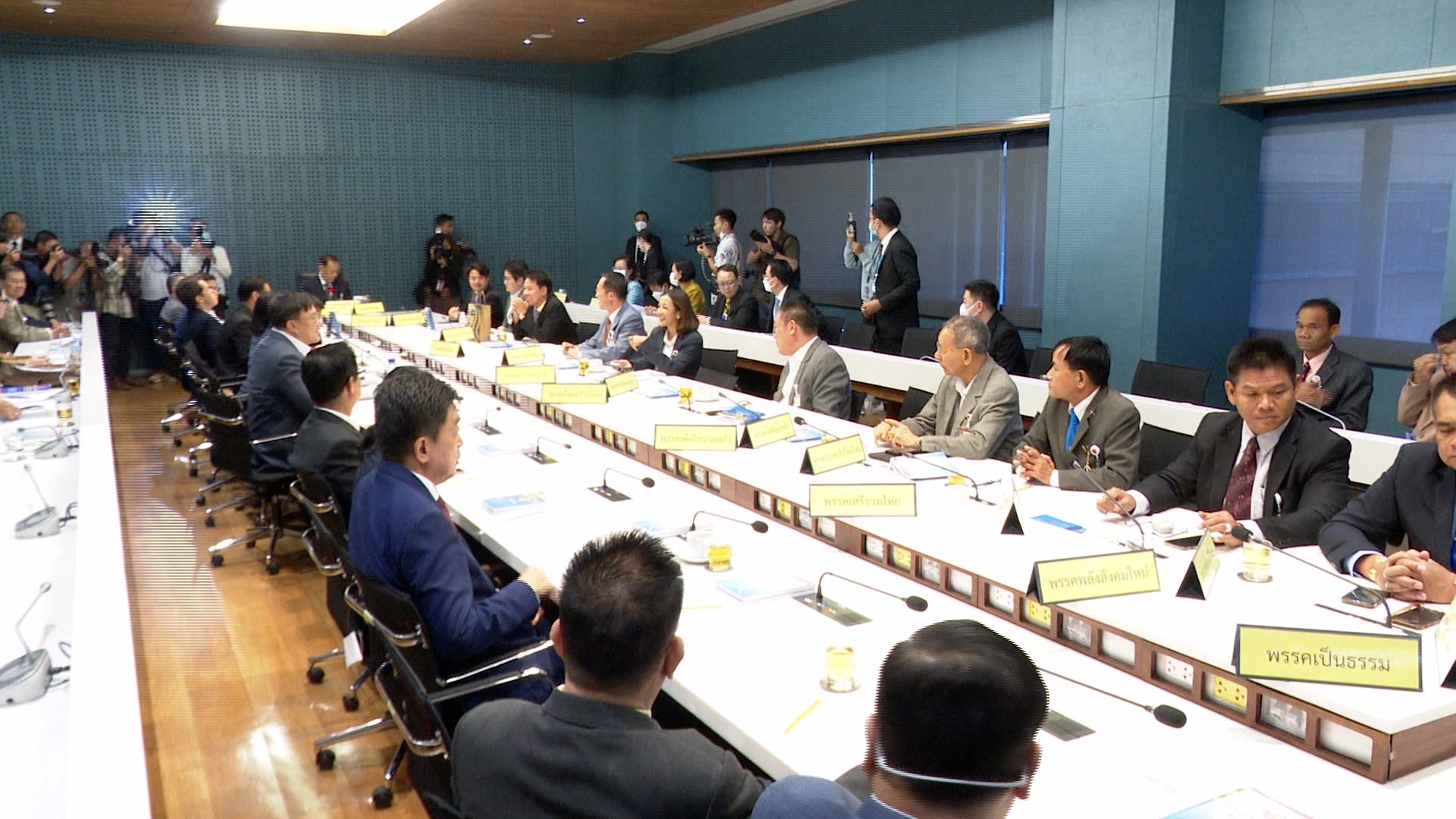 22 ส.ค.ลุ้นโหวต “เศรษฐา” ฝ่าด่าน สว.นั่งนายกฯ คนที่ 30 22 ส.ค.ลุ้นโหวต “เศรษฐา” ฝ่าด่าน สว.นั่งนายกฯ คนที่ 30