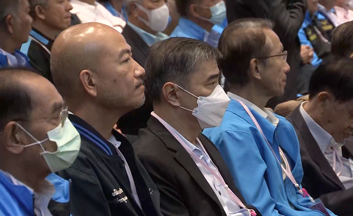 ศึกชิงหัวหน้าพรรคประชาธิปัตย์ : “กู้คืนศรัทธา” โจทย์ท้าทายแม่ทัพคนใหม่ ศึกชิงหัวหน้าพรรคประชาธิปัตย์ : “กู้คืนศรัทธา” โจทย์ท้าทายแม่ทัพคนใหม่