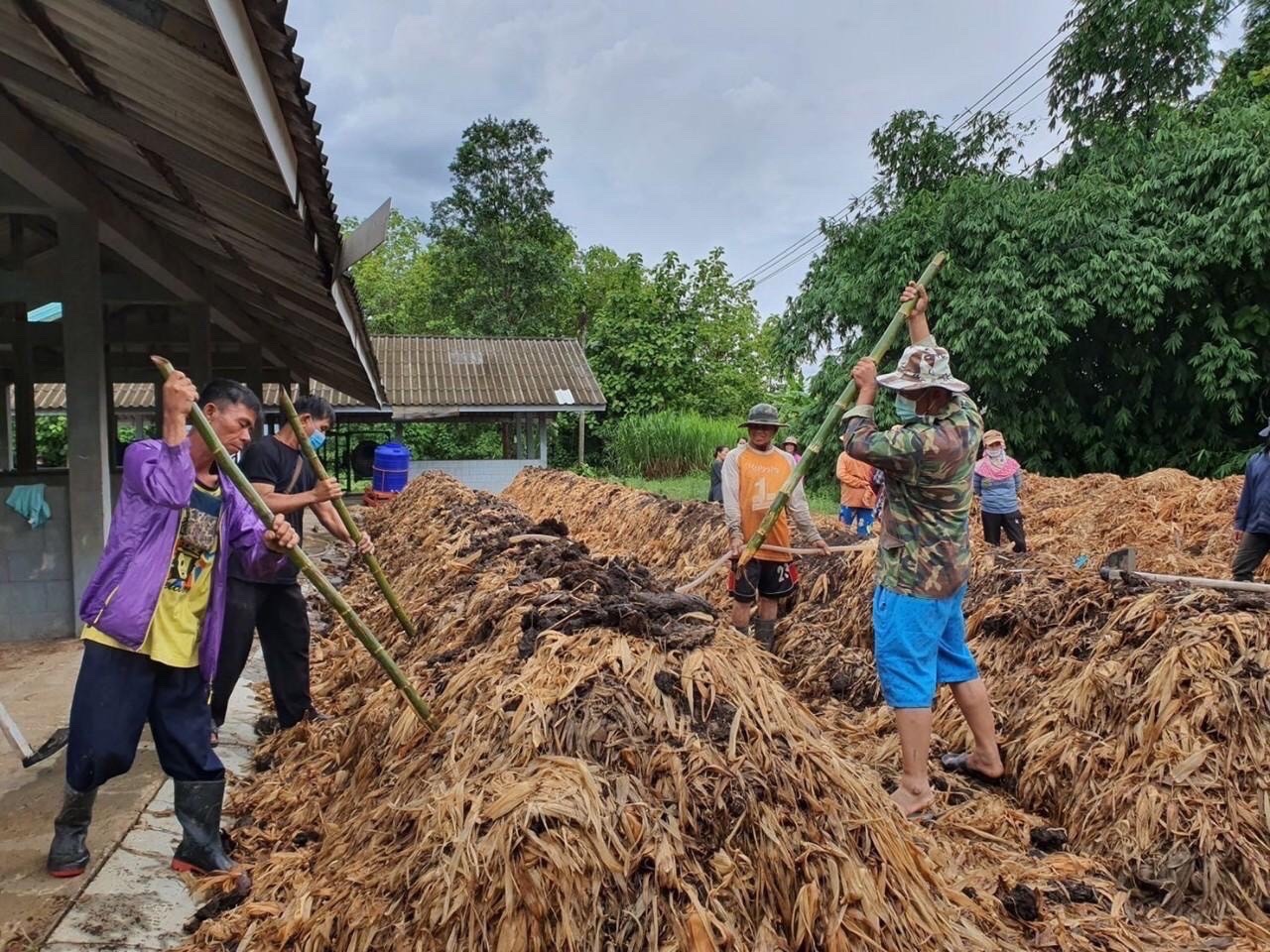 เครือซีพีดันโมเดลปุ๋ยชุมชน ‘ฮักน้ำยม’ ผ่านการรับรอง โครงการ Less จาก อบก.