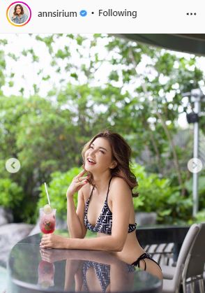 50 ยังแจ๋ว! น้องแอน ไม่อ่อนโยน เสิร์ฟความแซ่บสวมบิกินีขยี้ใจ