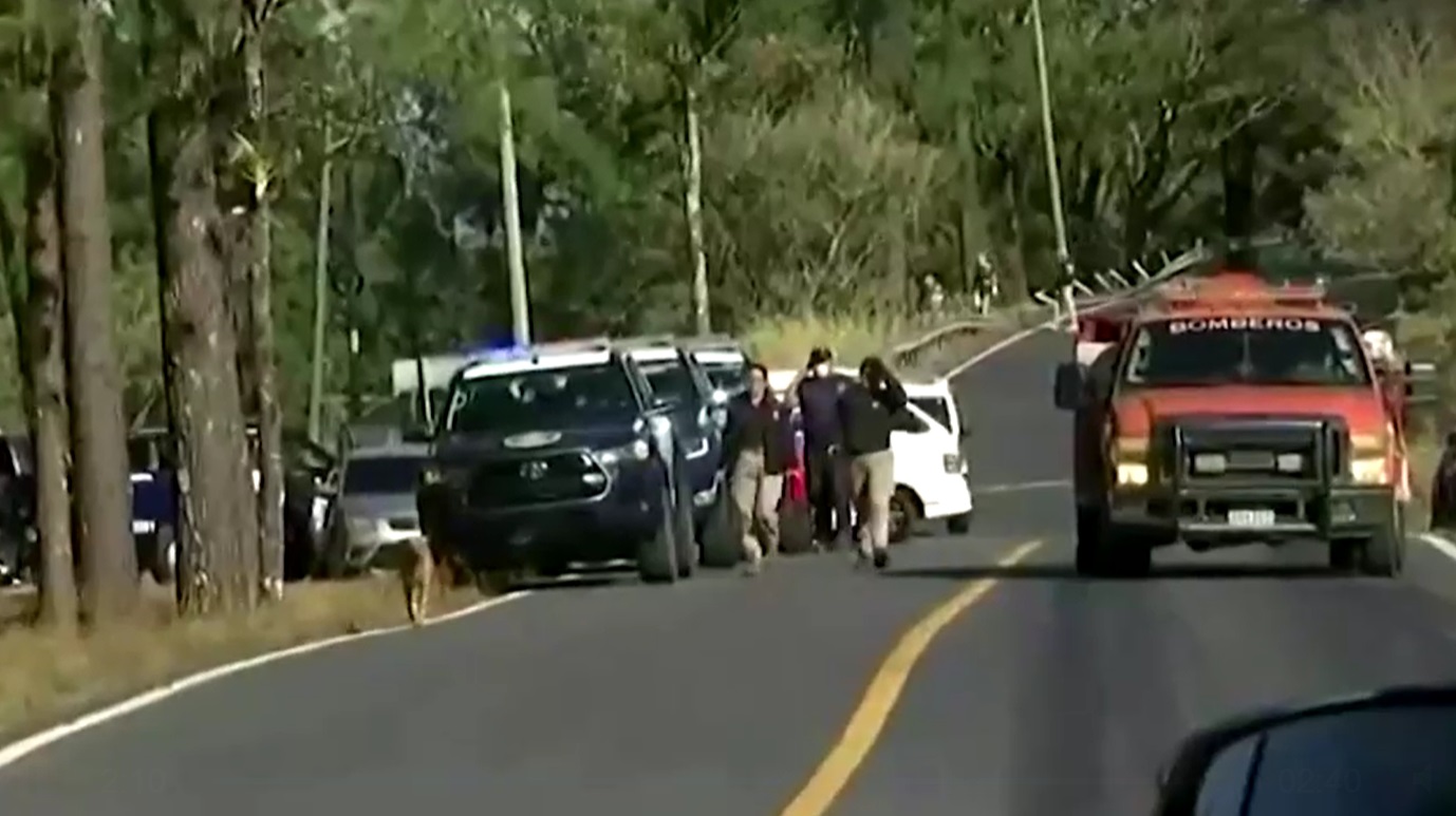 สลด! รถบัสผู้อพยพตกหน้าผาในปานามา ผู้เสียชีวิตแล้ว 39 ราย