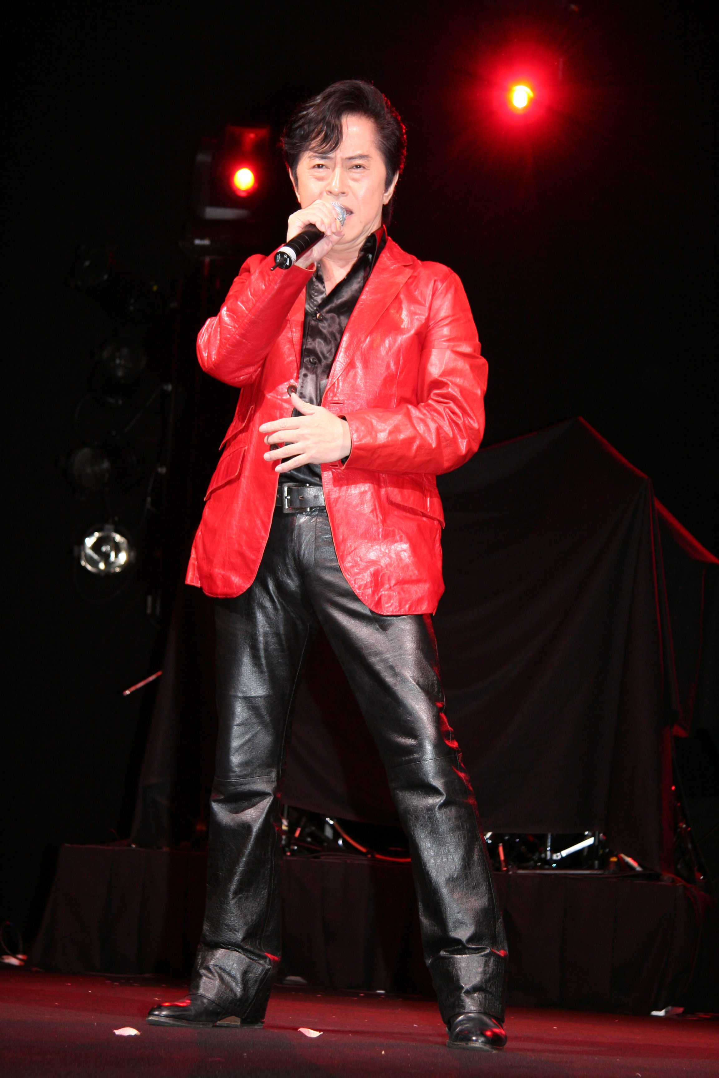 สิ้น 'อิจิโร มิซูกิ'!! ราชาเพลงอนิเมะญี่ปุ่น วัย 74 ปี พ่ายมะเร็งปอดลาโลก สิ้น 'อิจิโร มิซูกิ'!! ราชาเพลงอนิเมะญี่ปุ่น วัย 74 ปี พ่ายมะเร็งปอดลาโลก