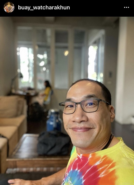 บ๊วย เชษฐวุฒิ โล่งใจ!! ตำรวจจับคนร้ายทุบร้านได้แล้ว บ๊วย เชษฐวุฒิ โล่งใจ!! ตำรวจจับคนร้ายทุบร้านได้แล้ว