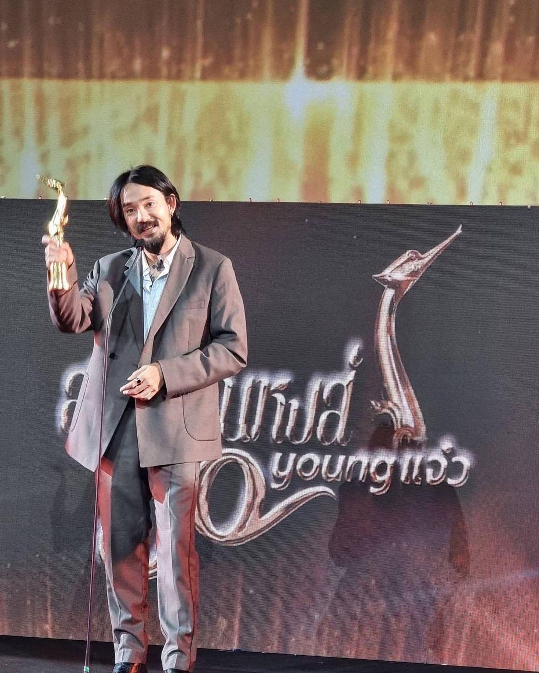 กระแส#แบนสุพรรณหงส์ ยังระอุ! จ๋าย-นัท ขอคืนรางวัล หากไม่มีการพิจารณาเกณฑ์คัดเลือกหนังเข้าชิงใหม่