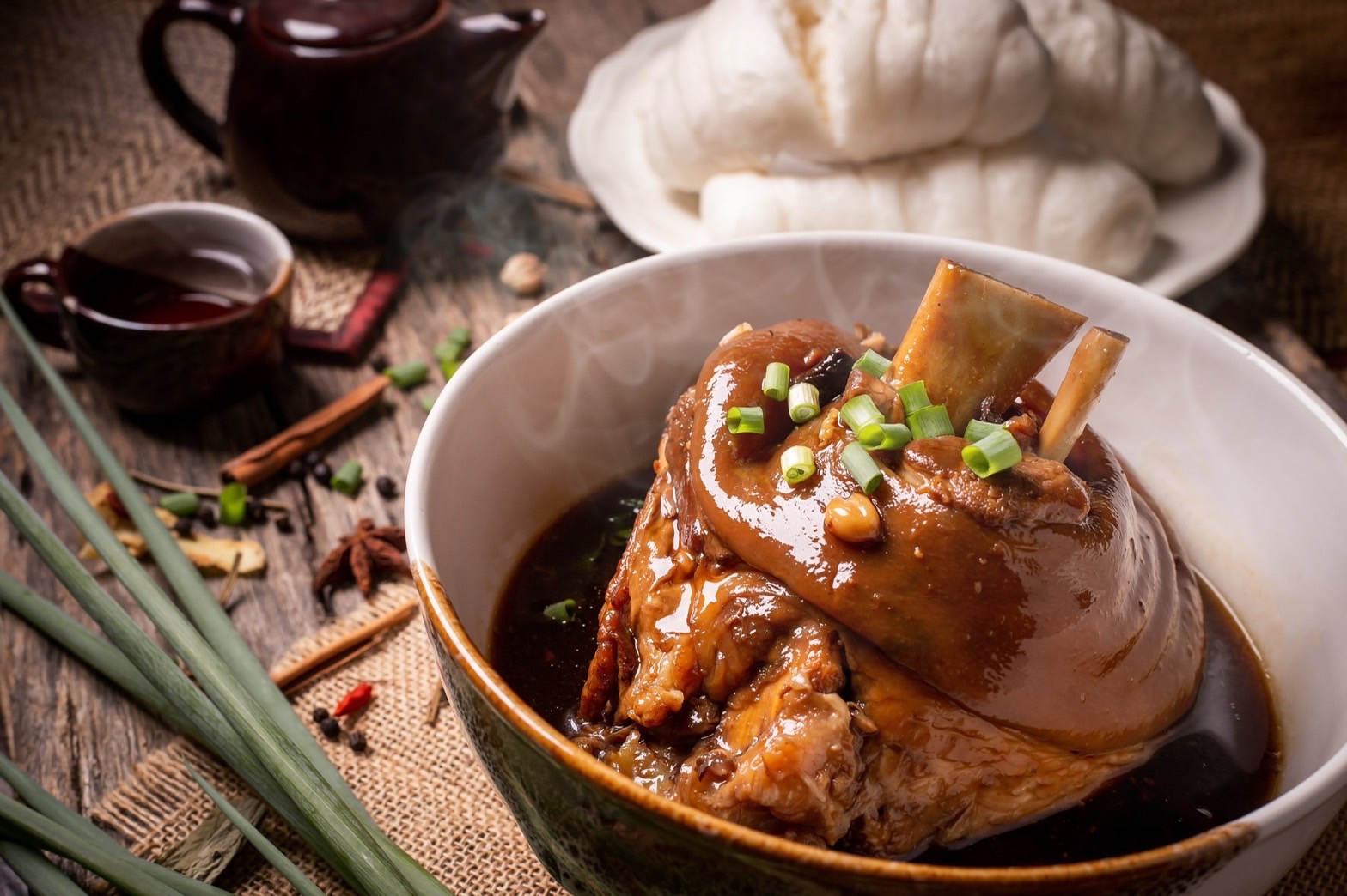 นักกำหนดอาหารแนะวิธีเลือกซื้อ เนื้อสัตว์อย่างปลอดภัยช่วงเทศกาลตรุษจีน ย้ำ! ต้องปรุงสุก-อุ่นร้อนก่อนรับประทาน นักกำหนดอาหารแนะวิธีเลือกซื้อ เนื้อสัตว์อย่างปลอดภัยช่วงเทศกาลตรุษจีน ย้ำ! ต้องปรุงสุก-อุ่นร้อนก่อนรับประทาน