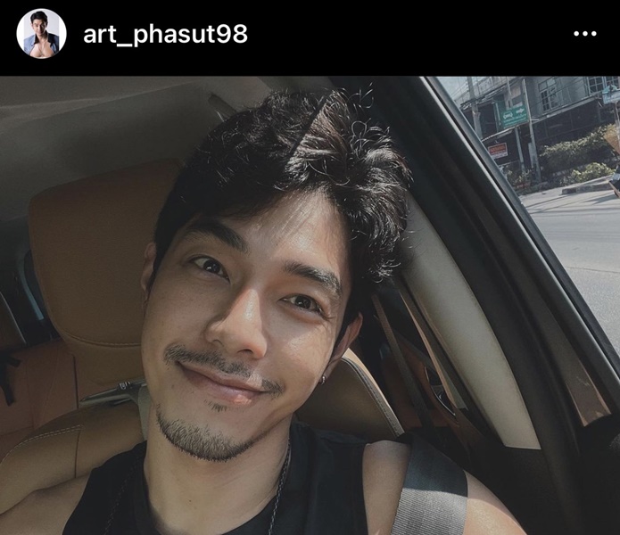 อาร์ต พศุตม์ ซึ้งใจ เจ เจตริน มอบเงินสมทบทุนช่วยซื้อเครื่องผลิตออกซิเจน