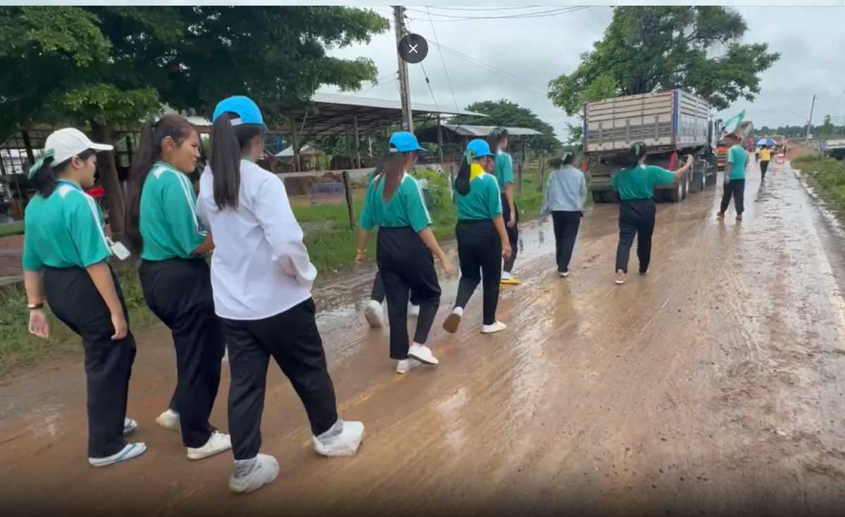 ชาวบ้านเหนืออ่างฯ ห้วยเชียงคำเดือดร้อน ถนนตัดขาดไม่มีน้ำกินน้ำใช้ ชาวบ้านเหนืออ่างฯ ห้วยเชียงคำเดือดร้อน ถนนตัดขาดไม่มีน้ำกินน้ำใช้