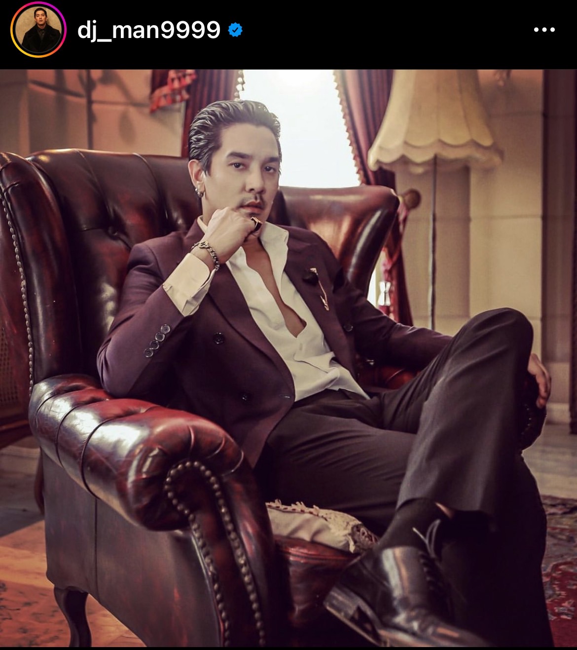 เอมี่ เลิ่กลั่กบอกรักแรกคนในวงการ!!  ด้าน ซี ศิวัฒน์ ต่อสายตรงถึงดาราคนนี้ทันที...