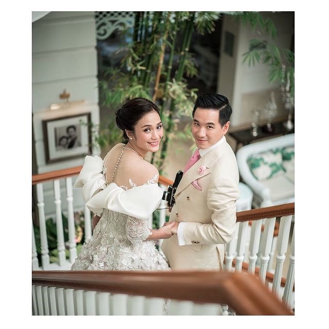 เตียงหักอีกคู่!! ครีม เปรมสินี เลิกสามีนักธุรกิจ ปีเตอร์ รับเป็นการตัดสินใจทั้งคู่ เตียงหักอีกคู่!! ครีม เปรมสินี เลิกสามีนักธุรกิจ ปีเตอร์ รับเป็นการตัดสินใจทั้งคู่