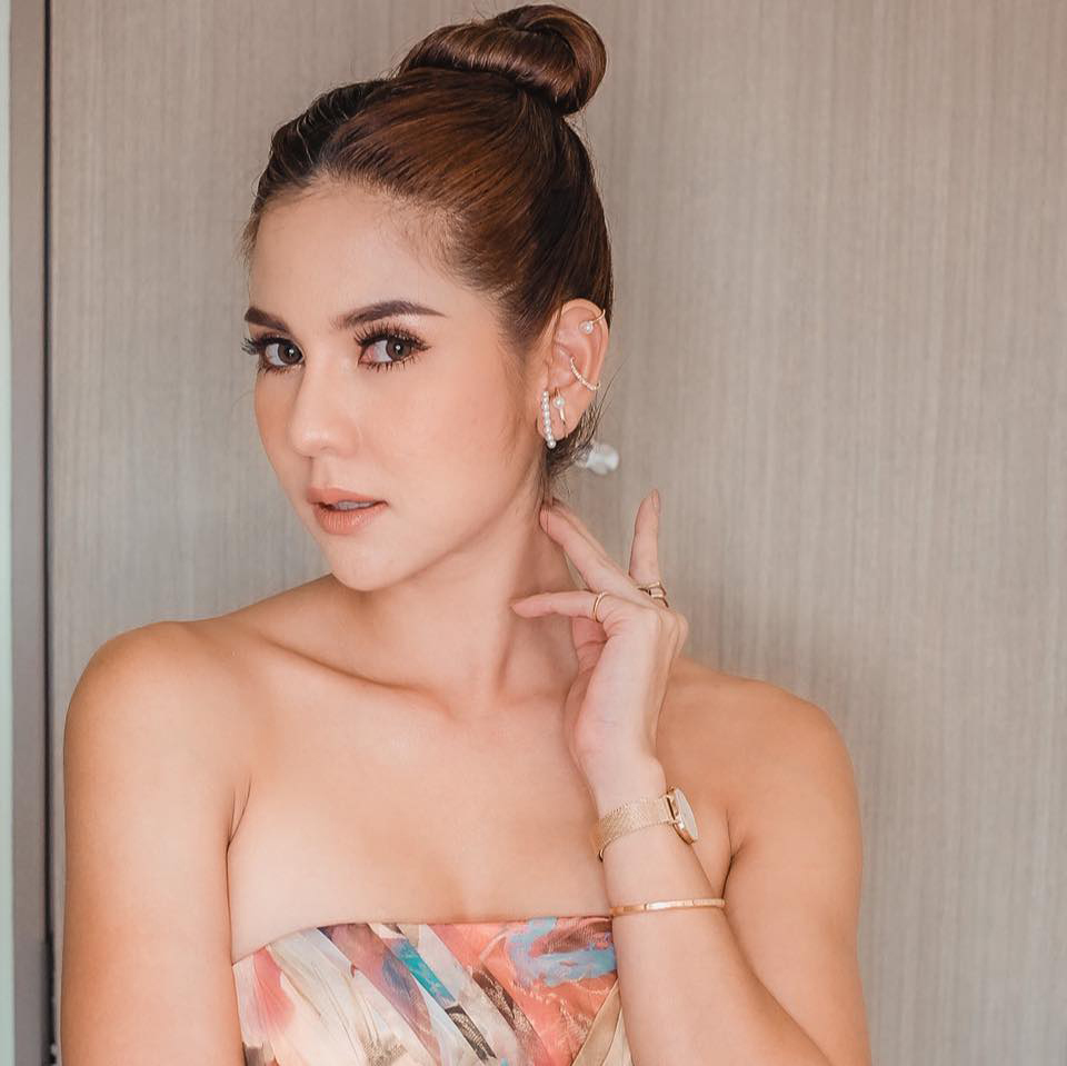 หมิว สิริลภัส ร่ำไห้ถูกคุกคาม มั่นใจไม่ใช่การเข้าห้องน้ำผิด หมิว สิริลภัส ร่ำไห้ถูกคุกคาม มั่นใจไม่ใช่การเข้าห้องน้ำผิด