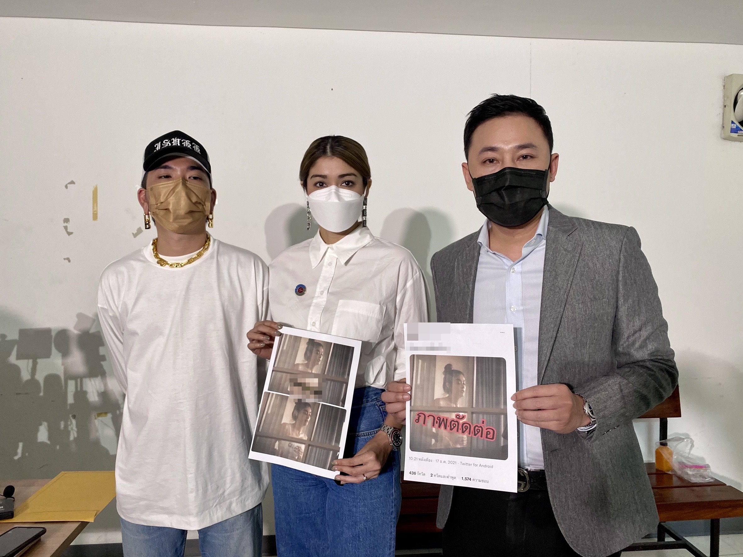 ไม่ทน!! แจ๊ส-แจง เดินหน้าเข้าแจ้งความเอาผิดมือดีตัดต่อภาพโป๊ ลั่น ไม่อยากได้เงิน แต่อยากเจอ ไม่ทน!! แจ๊ส-แจง เดินหน้าเข้าแจ้งความเอาผิดมือดีตัดต่อภาพโป๊ ลั่น ไม่อยากได้เงิน แต่อยากเจอ