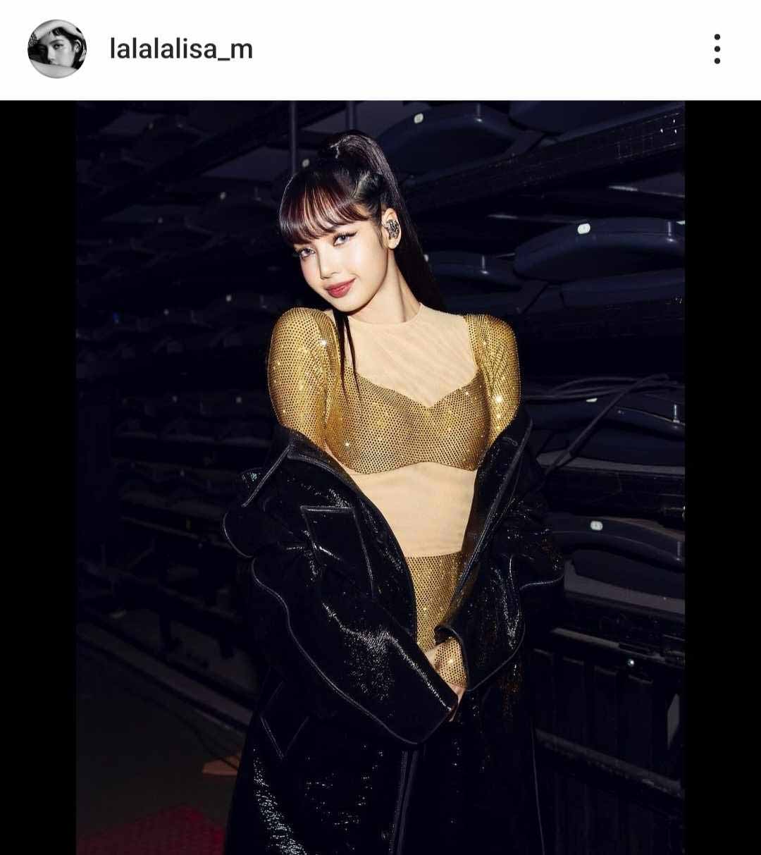 “ลิซ่า” BLACKPINK ครองเทรนด์ทั่วโลก แฟนๆ ชื่นชมแสดงโชว์คอนเสิร์ตการกุศลที่ฝรั่งเศส “ลิซ่า” BLACKPINK ครองเทรนด์ทั่วโลก แฟนๆ ชื่นชมแสดงโชว์คอนเสิร์ตการกุศลที่ฝรั่งเศส