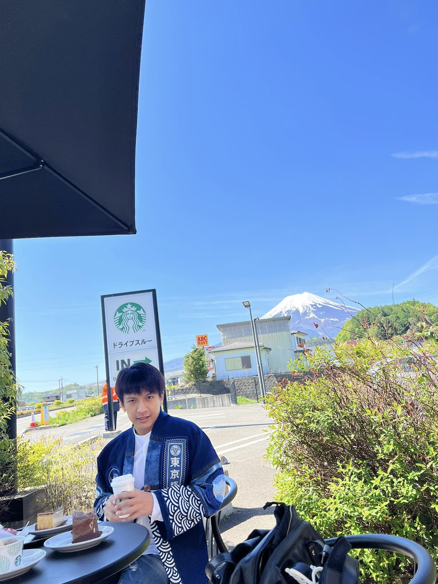 เต๋า ภูศิลป์ แจ้งข่าวปลอดภัยดี หลังมีเหตุการณ์แผ่นดินไหวรุนแรงที่ญี่ปุ่น เต๋า ภูศิลป์ แจ้งข่าวปลอดภัยดี หลังมีเหตุการณ์แผ่นดินไหวรุนแรงที่ญี่ปุ่น