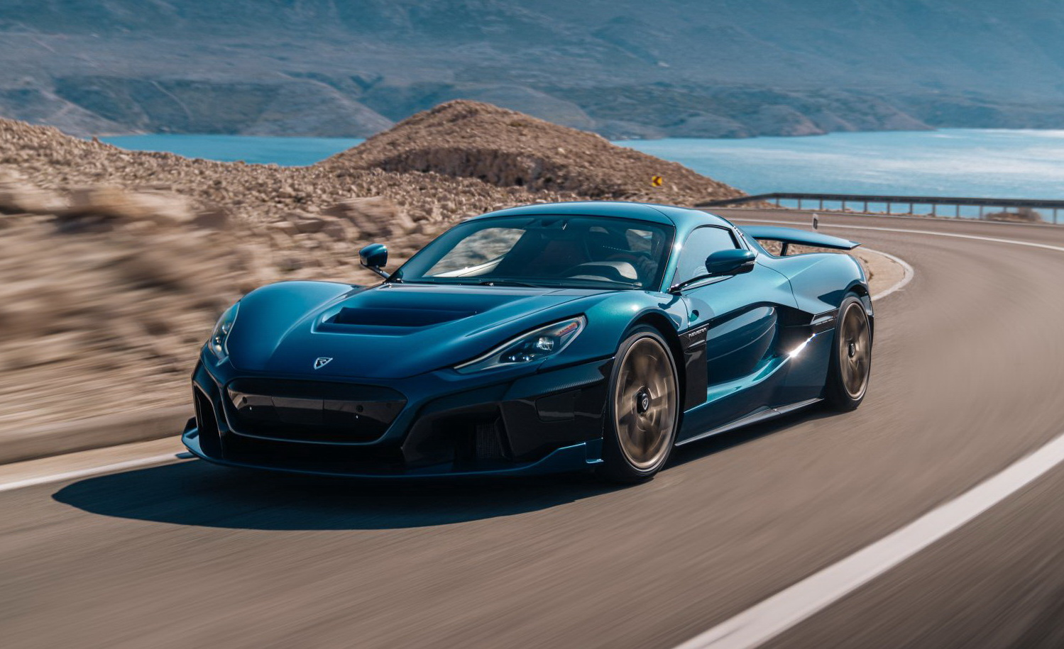 Rimac Nevera รถสปอร์ตไฟฟ้าสัญชาติโครเอเชีย วิ่ง 60 ไมล์/ ชั่วโมง ในเวลา 1.85 วินาที