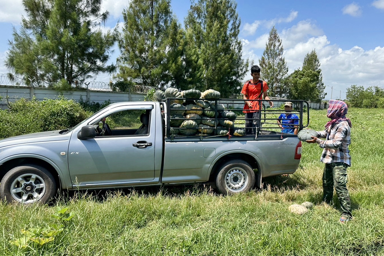 ซีพีเอฟ เดินหน้า “โครงการปันน้ำปุ๋ยสู่เกษตรกร” หนุนใช้น้ำอย่างรู้คุณค่า ซีพีเอฟ เดินหน้า “โครงการปันน้ำปุ๋ยสู่เกษตรกร” หนุนใช้น้ำอย่างรู้คุณค่า