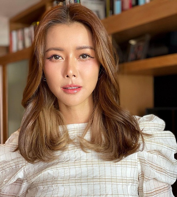 “ตุ๊ก เดือนเต็ม” เตรียมฉีด 10 มิถุนายนนี้ - “หนิง นิรุตติ์” ฉีดวัคซีนเข็มแรกแล้ว (มีคลิป) “ตุ๊ก เดือนเต็ม” เตรียมฉีด 10 มิถุนายนนี้ - “หนิง นิรุตติ์” ฉีดวัคซีนเข็มแรกแล้ว (มีคลิป)